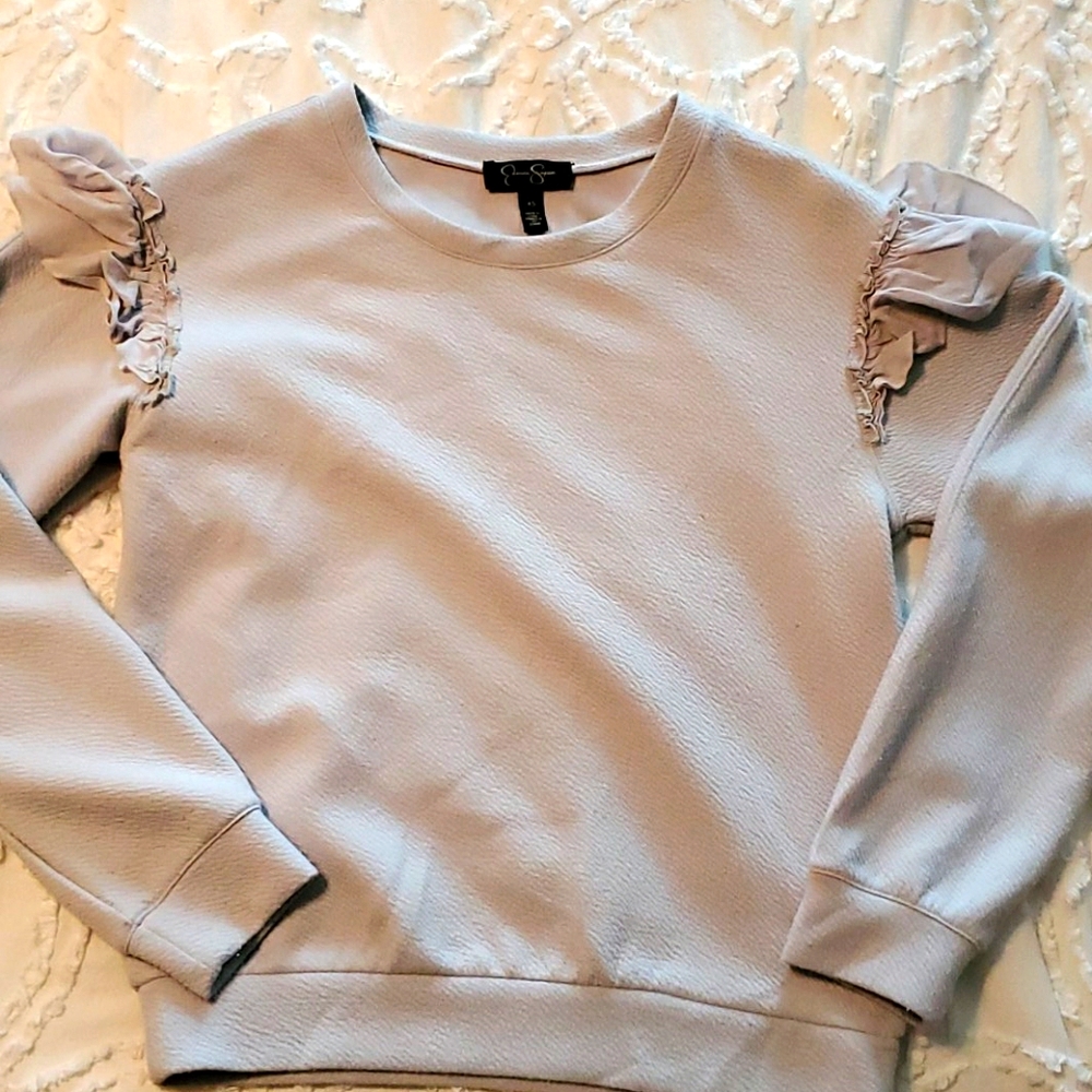 Jessica Simpson sweater